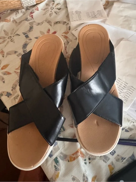 Easy Spirit Black Cross-Strap Slide Sandals with Tan Footbed NEW!