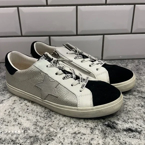 Vintage Havana Womens 8 Sneakers Silver Black Star Side Zip Branded Laces Casual