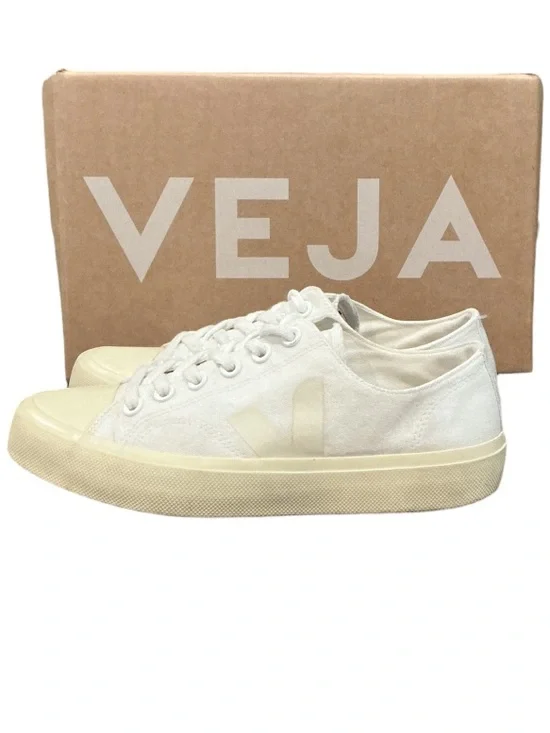 Authentic Veja woman’s signature designer canvas sneakers sz 9 Euro 40