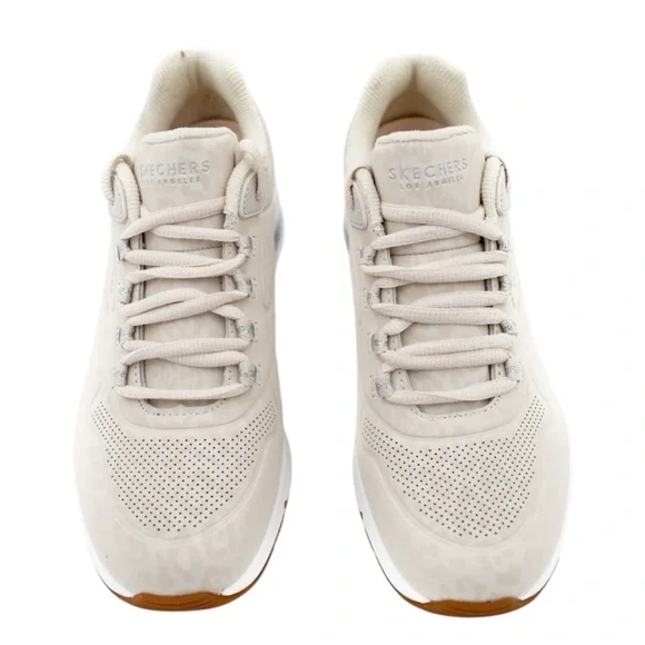 Uno 2 In-Kat-Neato in Off White by Skechers Women’s Size 8 (Brand New Condition)