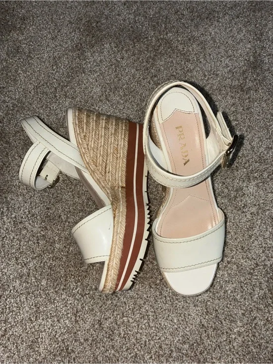VINTAGE PRADA - Leather Espadrille Wedge  Heels, Perfect condition