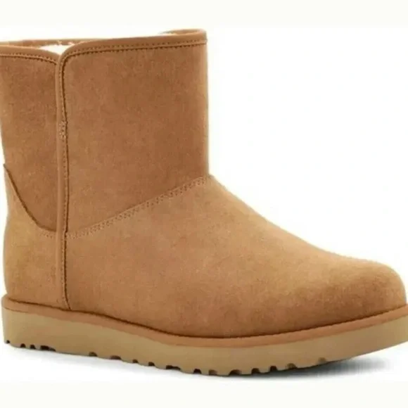 UGG Cory II Genuine Shearling Lined Chestnut Suede‎ Boots