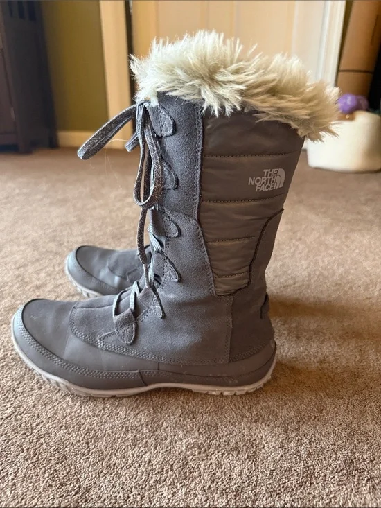 The North Face Women's Gray Nupste Purna Boots