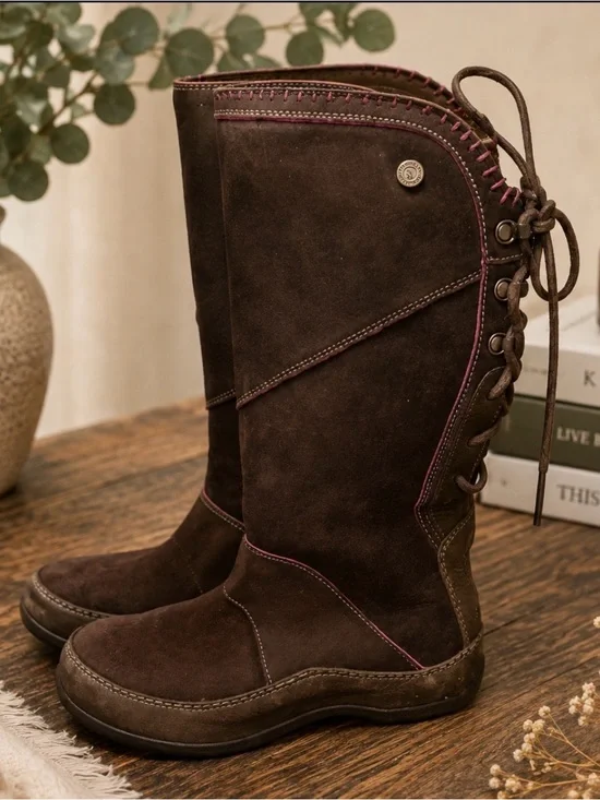 The north face primaloft  lace up suede winter boot brown size 6.5