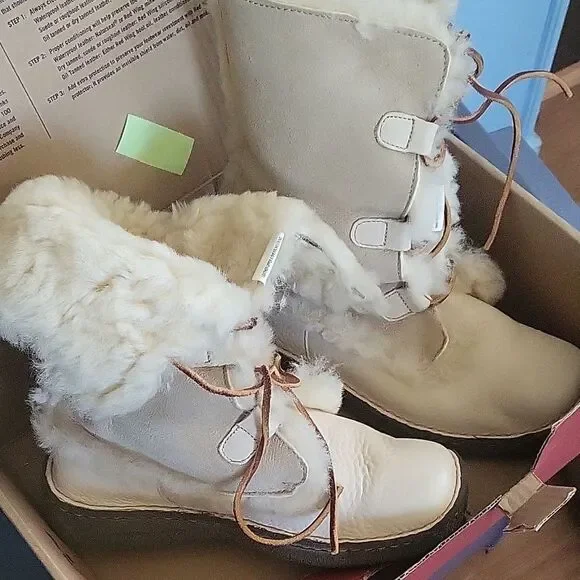 Born Cream and Tan Winter Boots