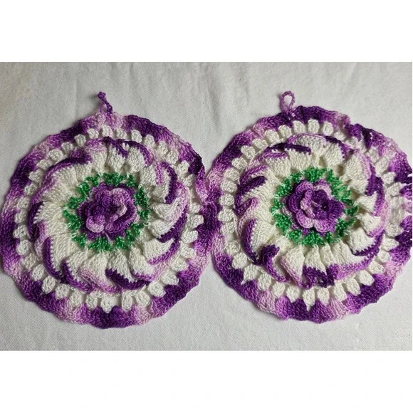 Handmade Crochet Potholders Set of 2 Purple White Floral Rose Pinwheel Hot Pads
