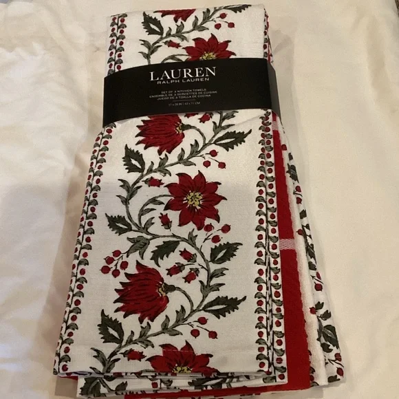 LAUREN Ralph Lauren Christmas Kitchen Towels - set of 3 towels
