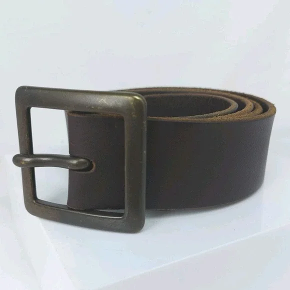 Genuine Leather Classic Belt Size Medium (34/36) Adjustable 31