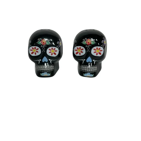 NEW sugar day of dead skull‎ SALT & PEPPER SHAKERS black