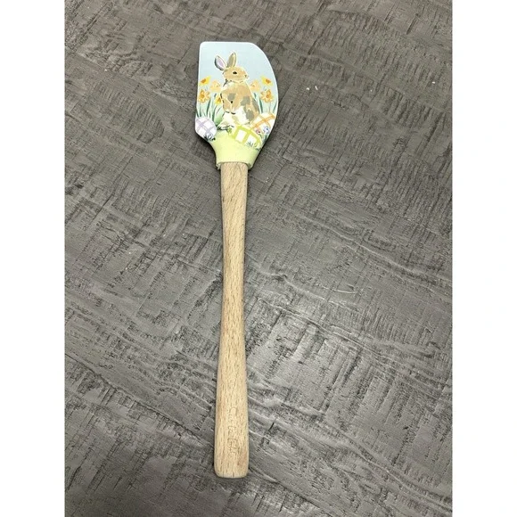 Sur La‎ Table Tovolo Spatulart Easter Bunny Silicone Spatula Wood Handle NWOT