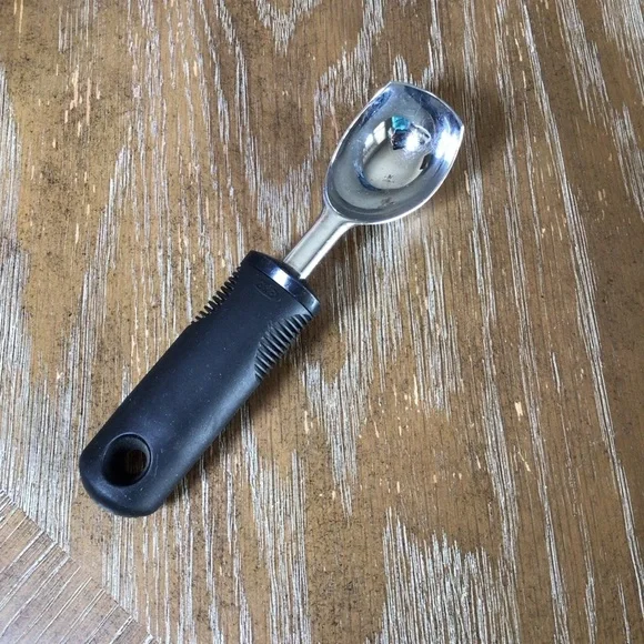 OXO Good Grips Stainless Steel Ice Cream Scoop- Stainless Steel