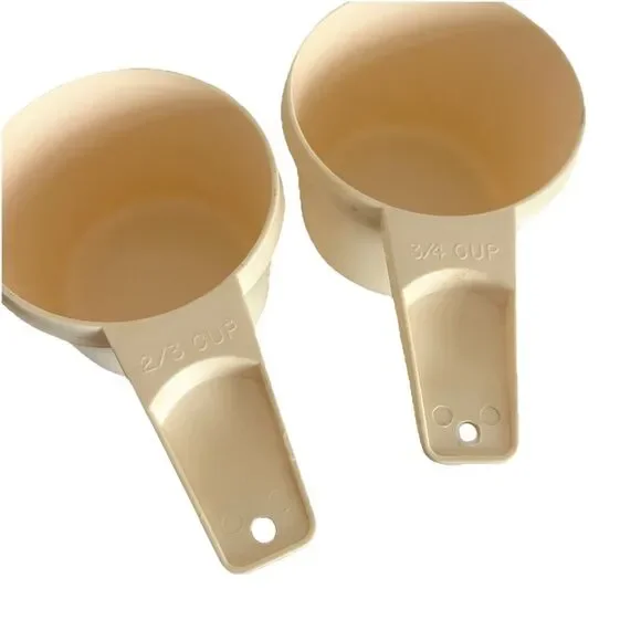 Vintage Tupperware Set 2 Nesting Measuring Cups Almond Beige 762 763 2/3 3/4 Cup