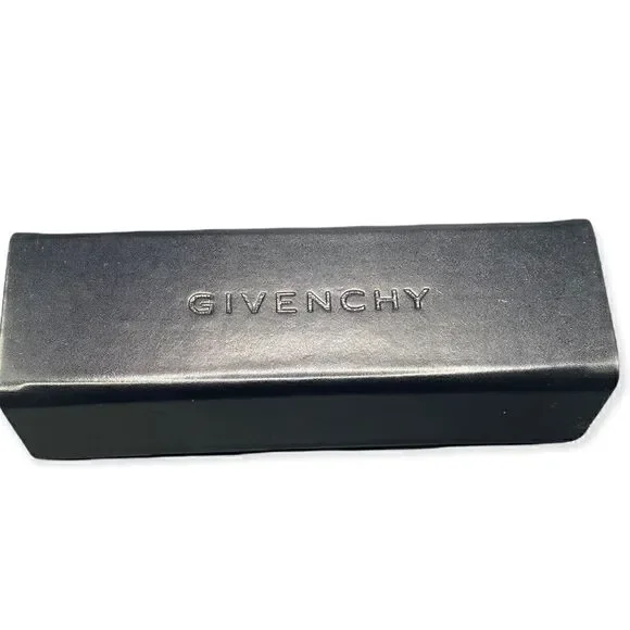 Givenchy fold over close rectangular eyeglass case preowned
