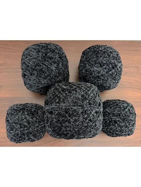 Reclaimed Polyester Worsted Chenille Yarn 1037 Yds Black 480g (5 Cakes)
