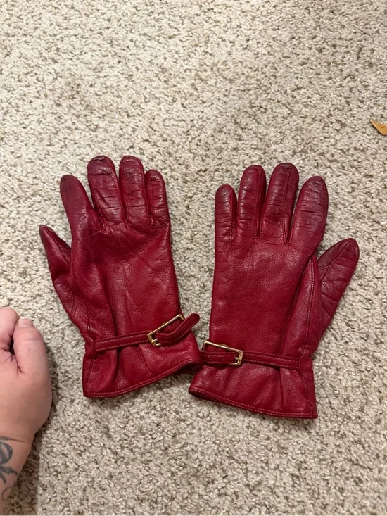 Vintage Coach Red Leather & Cashmere Women's Gloves with Gold Buckle