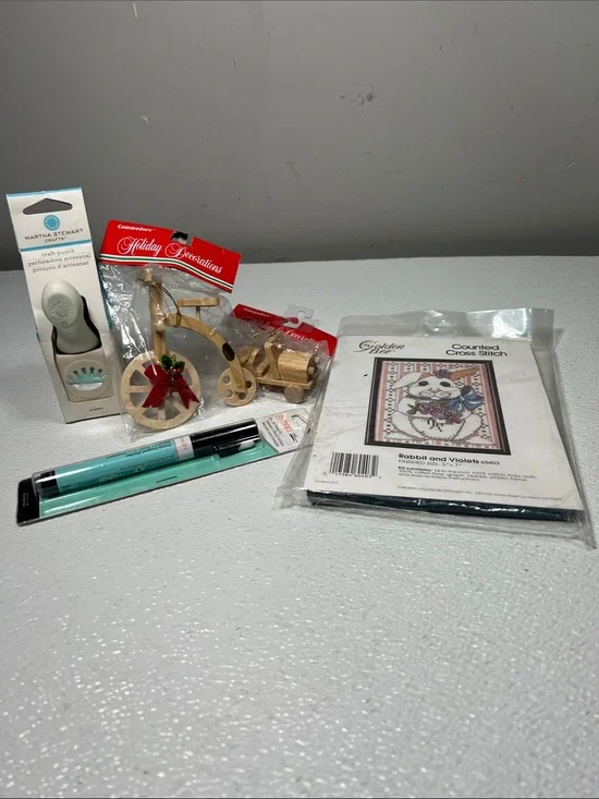 Assorted Craft Items as Pictured 5 Items NEW