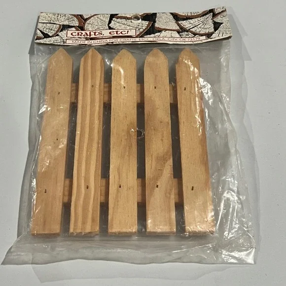Crafts, Etc! Wooden Expressions‎ Wood Fence Miniature Picket 4.5