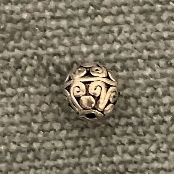 Bead