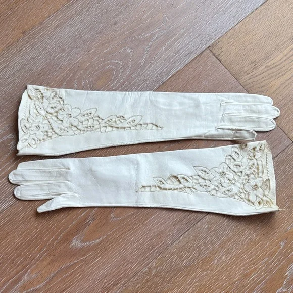 Vintage Kidskin Leather Embroidered Cream Long Gloves