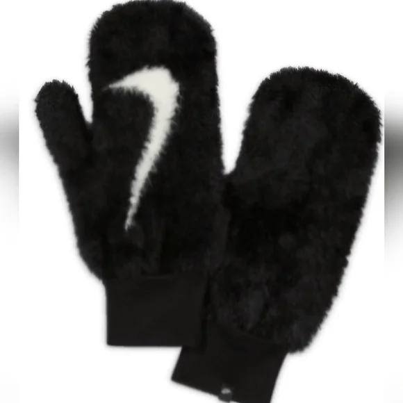 Nike Plush Knit Mittens