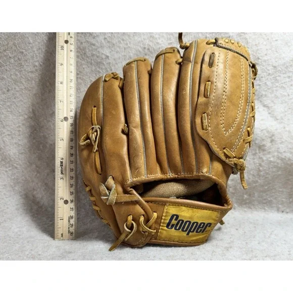 Cooper Black Diamond 202 Baseball Glove 10