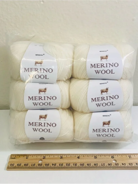 6 NWT ~300g total Mengchu 100% Merino Wool Yarn Color Half and Half Cream
