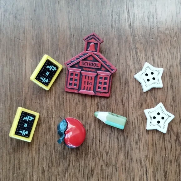 School Themed Buttons