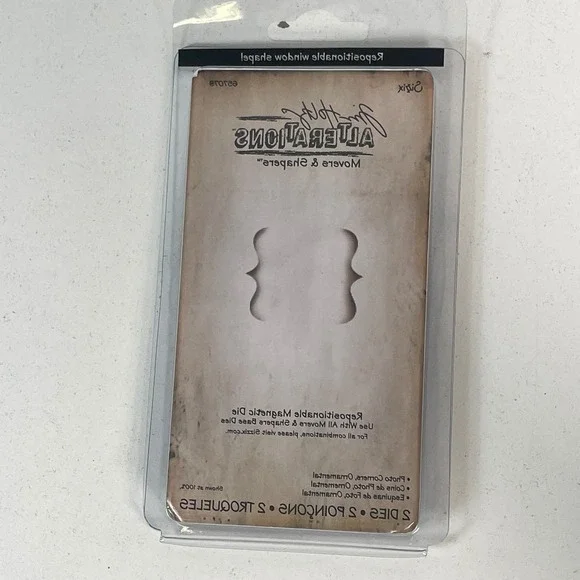 Sizzix Tim Holtz Alterations Movers & Shapers Die Photo Corner Ornamental 657079