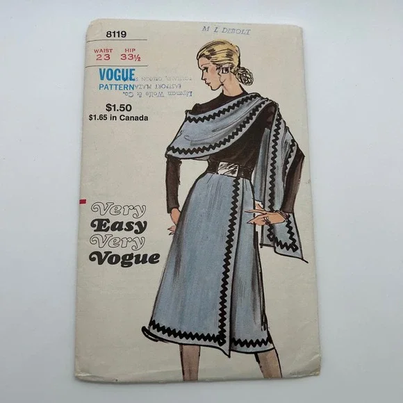 Vogue Vintage 1970's Pattern #8119 Misses Skirt‎ and Stole Waist 23 Hip 33.5