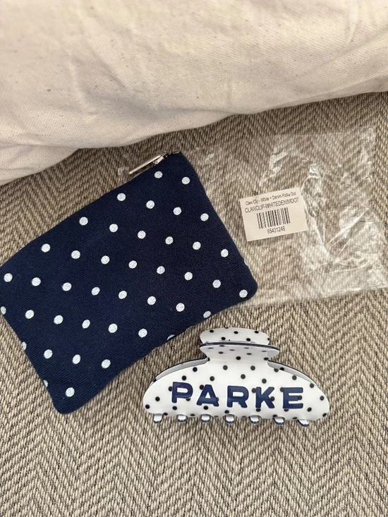 Parke Polka Dot Claw Clip White with Denim Blue Hair Accessories w bag
