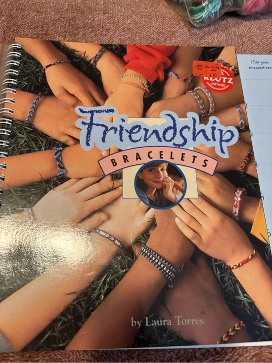 Friendship Bracelets Book - Multicolor Braided Designs