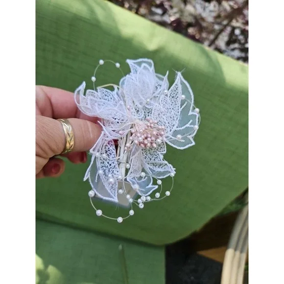 Hair Barrette Bridal Flower Pearls Spray Headpiece Wedding‎ Lace Pink 80s Y2K