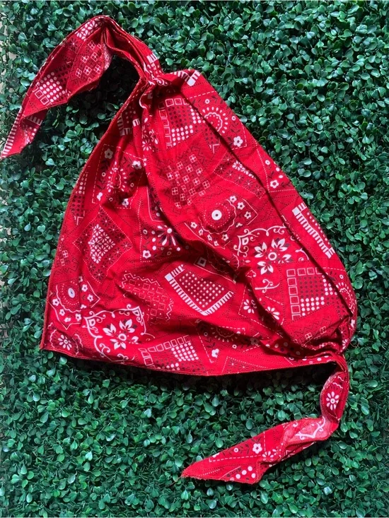 Vintage 70s Dorfman Pacific Co red bandana headkerchief headscarf