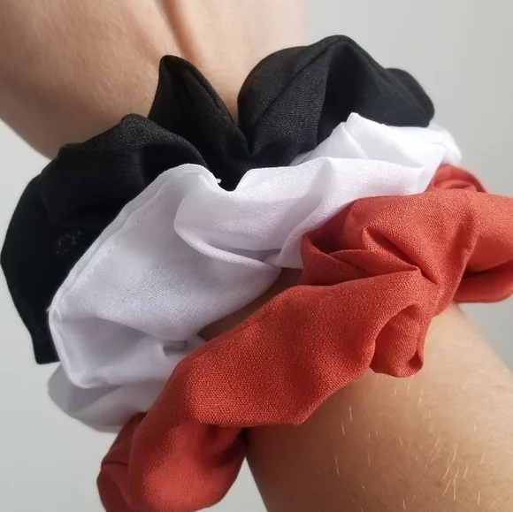 3 Hair Scrunchies