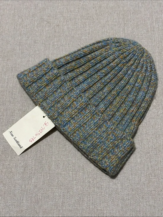NWT New Scotland  Superfine Geelong Lambswool Hat-Unisex -Multi Color