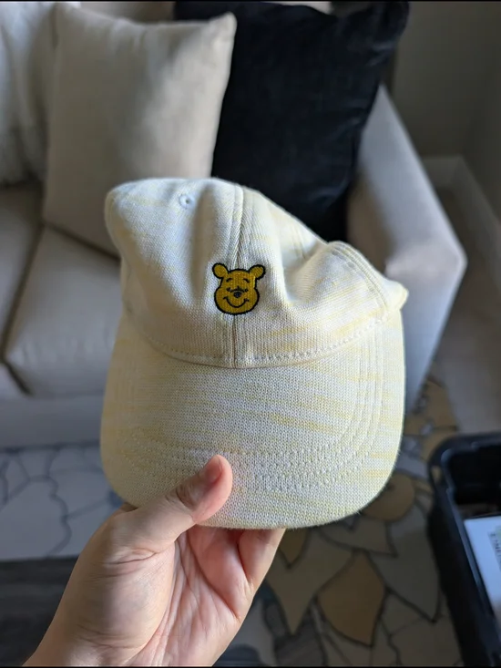Disney Women's Pooh Love Your Melon Hat