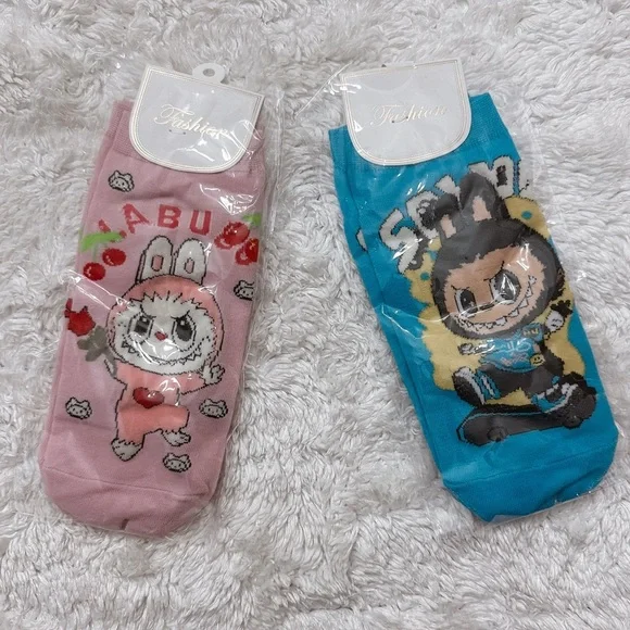 Labubu Character Socks Bundle 2-Pack Cherry Love Skater Blue Pink Pop Mart New