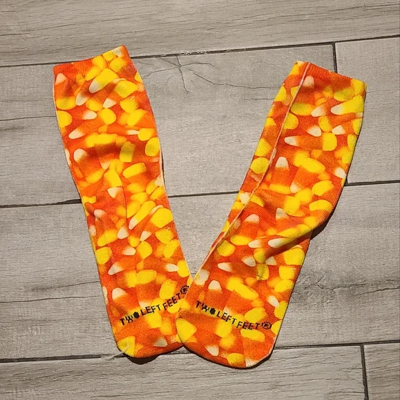 🦔 Candy corn Halloween socks🎀