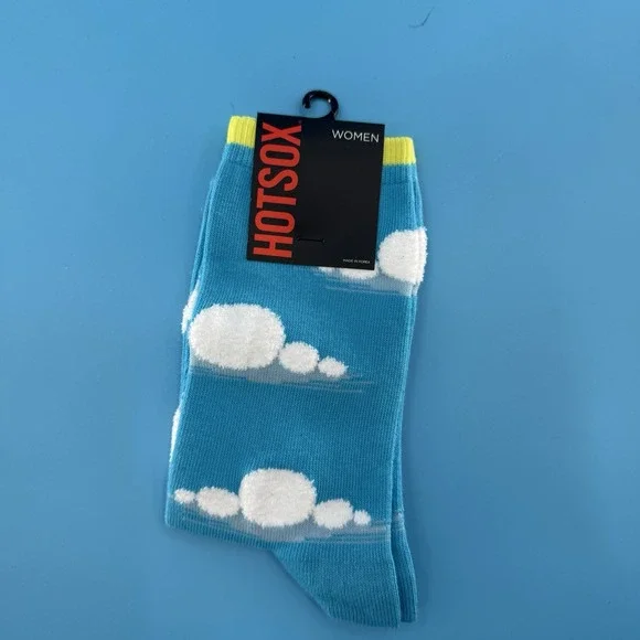 Hot Sox Women's Cloud Print Crew Socks Blue Sky Pattern Size 9–11 New