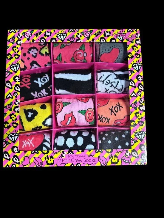 Betsey Johnson Women's Crew Sock Gift Box Assorted Print, 12 Pack new in box