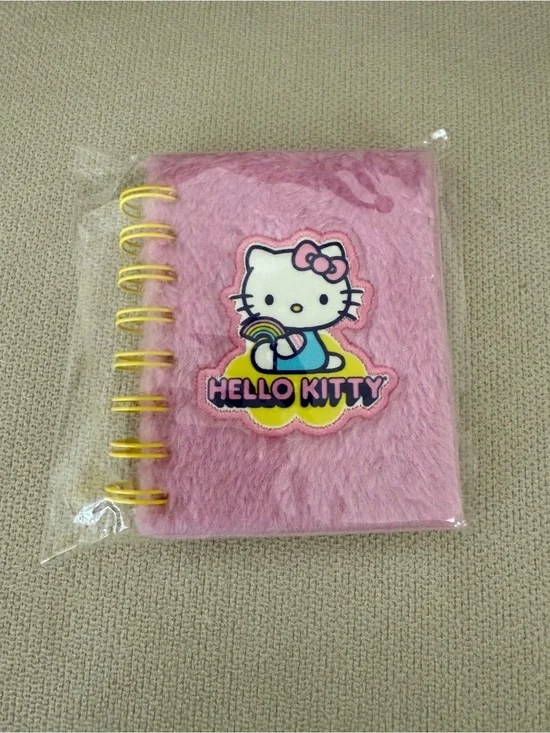 Hello Kitty Sanrio Mini Fuzzy Notebook NIP Old Stock
