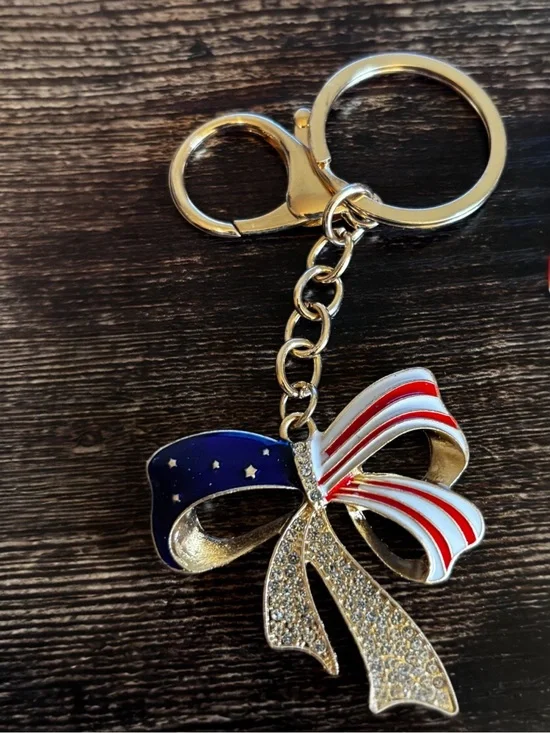 Patriotic Bow Keychain with Red, White & Blue Enamel in Gold‎ Tone