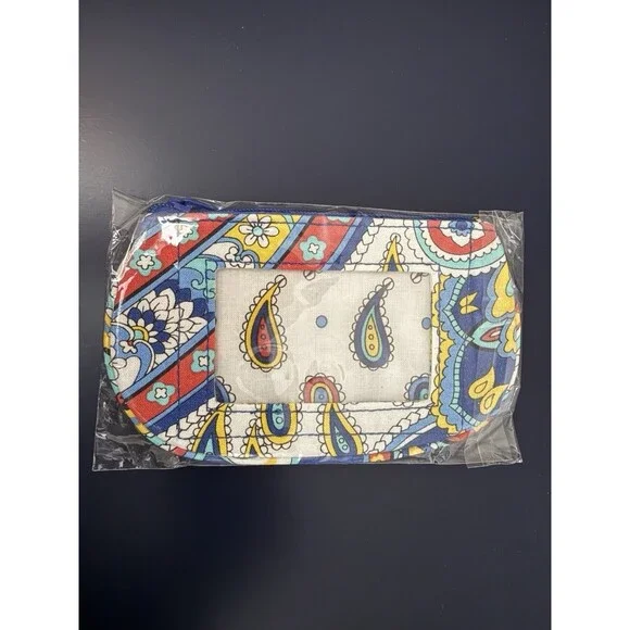 Vera Bradley Clip Zip ID in Marina Paisley 10336-141 (Still in Cellophane) NEW