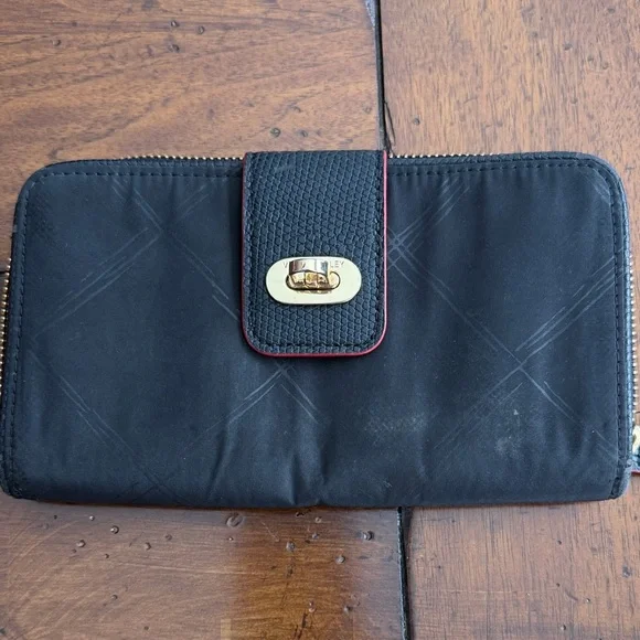 Vera Bradley Black and Pink Patterned Wallet