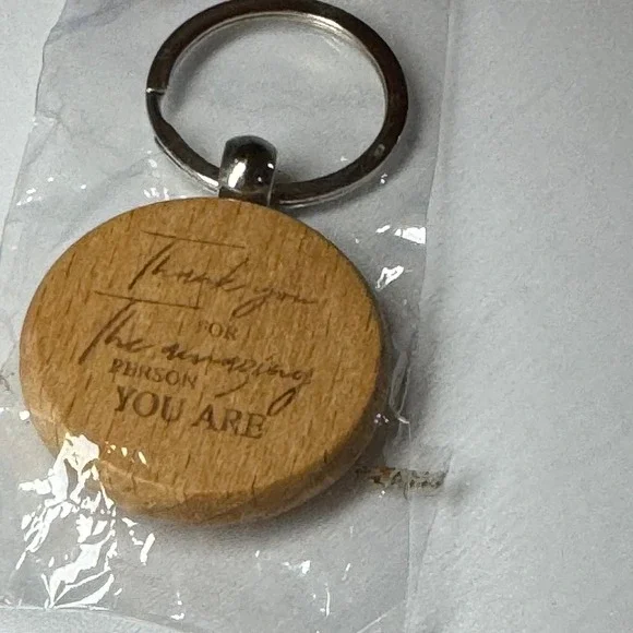 Wooden Keychain‎ Thank You For The Amazing Person You Are Gift