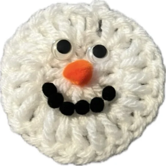 New 10 PC Set Christmas Holiday Winter Snowman Pin Clasp Bookbag Keychain Charm