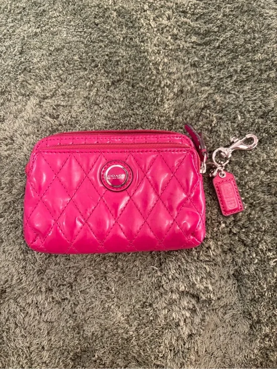 COACH Quilted Hot Pink Leather Key & Card Holder with Clip