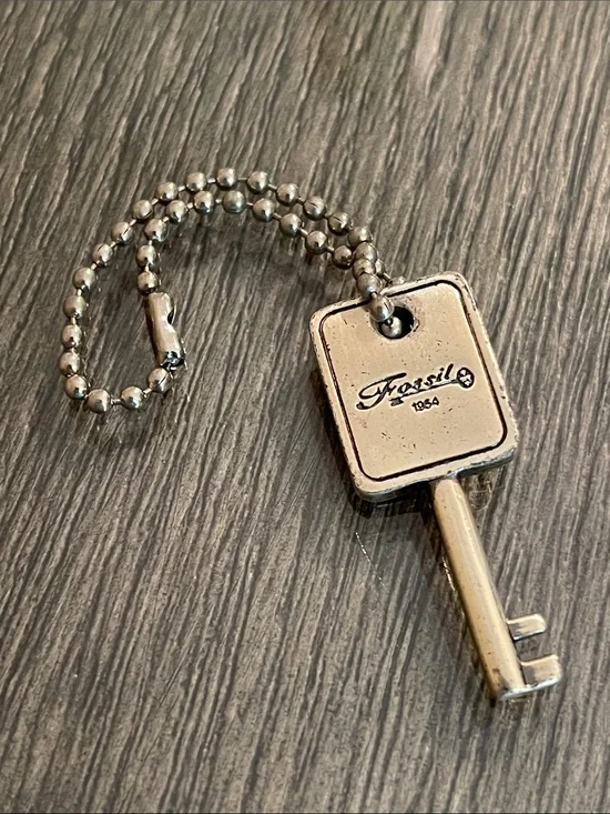 Fossil Brand Key Bag Charm on Ball Chain - Silver-tone