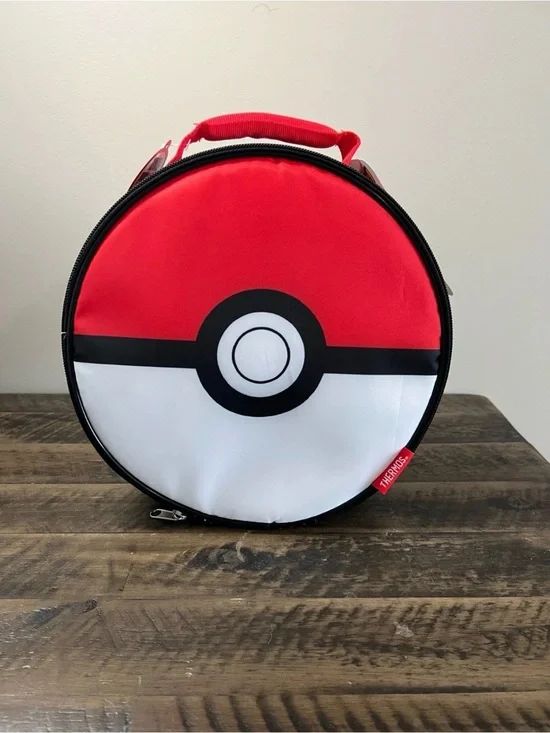 NEW Pokémon Poké Ball Thermos Insulated Lunch Box Red Black