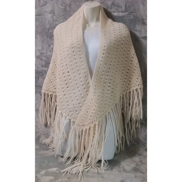 Triangle Knit Shawl Wrap Cream White 76 Inch Wide‎ 46 Inch Back Granny Boho
